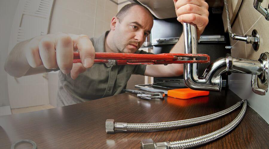 Professional Leak Detection Services in Smithville, OK